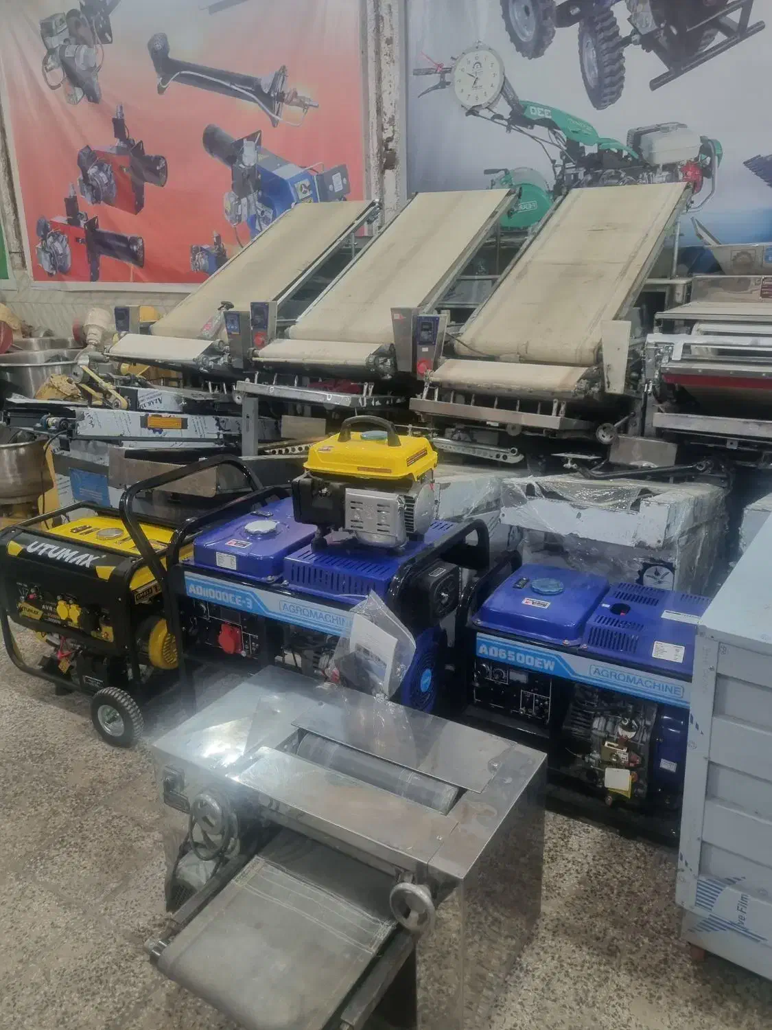 دستگاه های نانوای موتوربرق خمیرگیر نو وکاربردی .|فروشگاه و مغازه|کبودرآهنگ, |دیوار