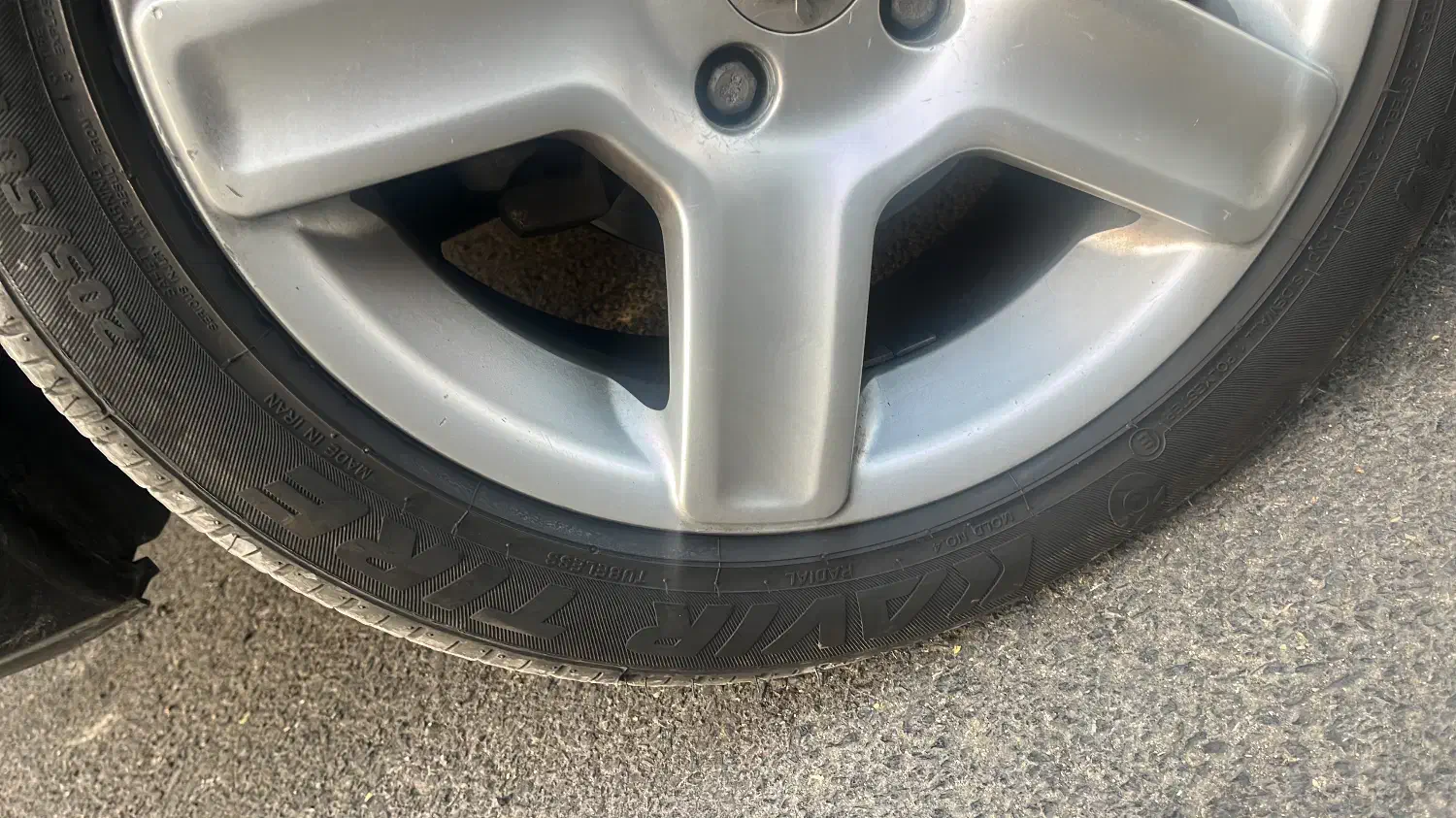 رینگ و لاستیک ۱۶|قطعات یدکی و لوازم جانبی|فیروزکوه, |دیوار