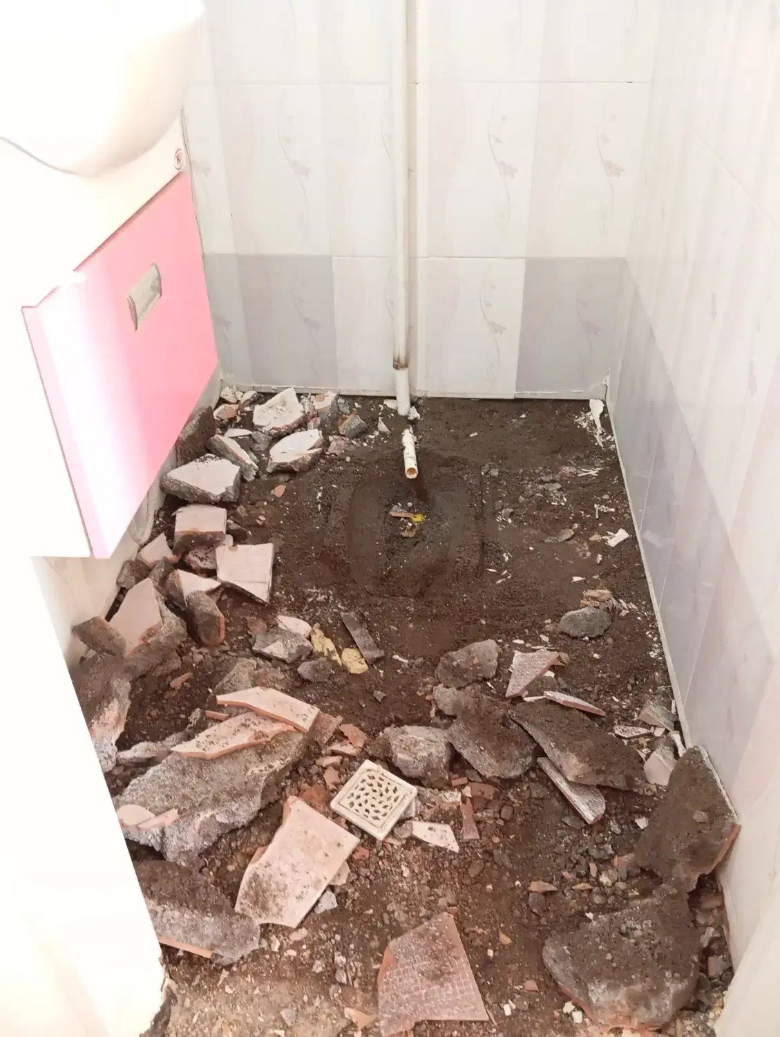 تخریب بازسازی منزل لوله کشی رفع نم و نشتی|خدمات پیشه و مهارت|زنجان, |دیوار