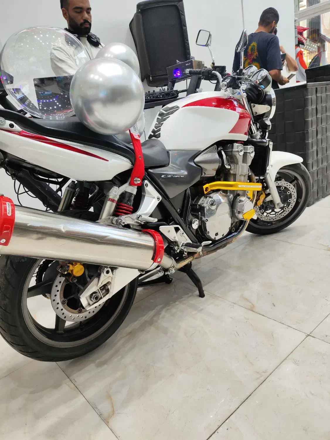 cb1300|موتورسیکلت|کرج, کوی امامیه|دیوار