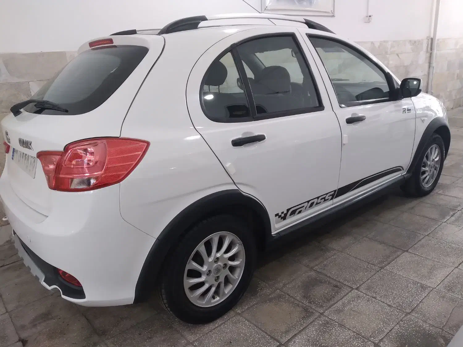 کوئیک R پارس خودرویی|خودرو سواری و وانت|اراک, |دیوار