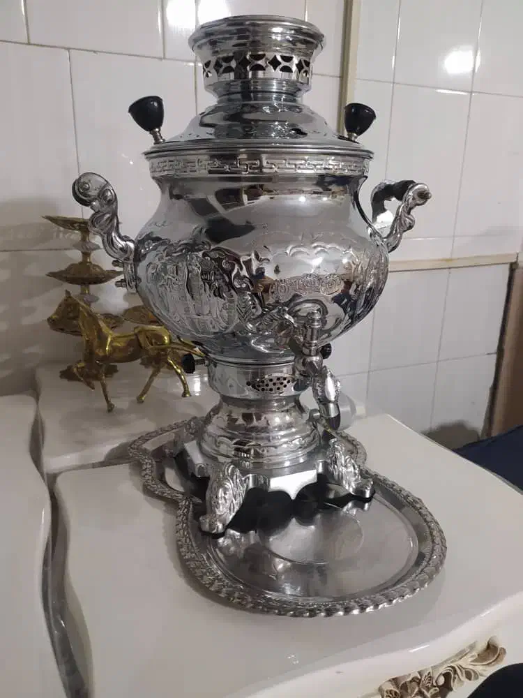 سماور گازی آکبند قلم کاریی|سماور، چایساز، قهوهساز|ساوه, |دیوار