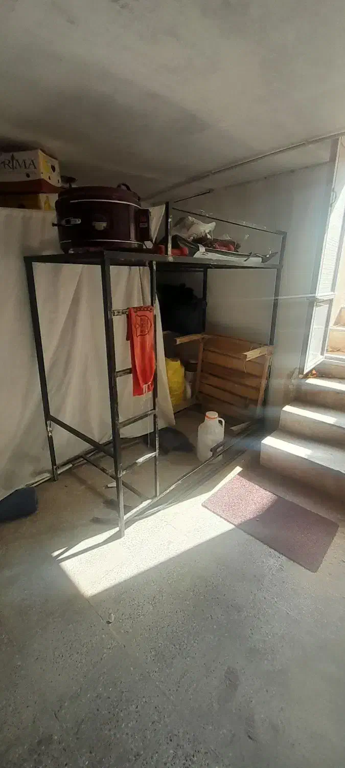 تخت دوطبقه آهنی|تخت و سرویس خواب|بیرجند, |دیوار