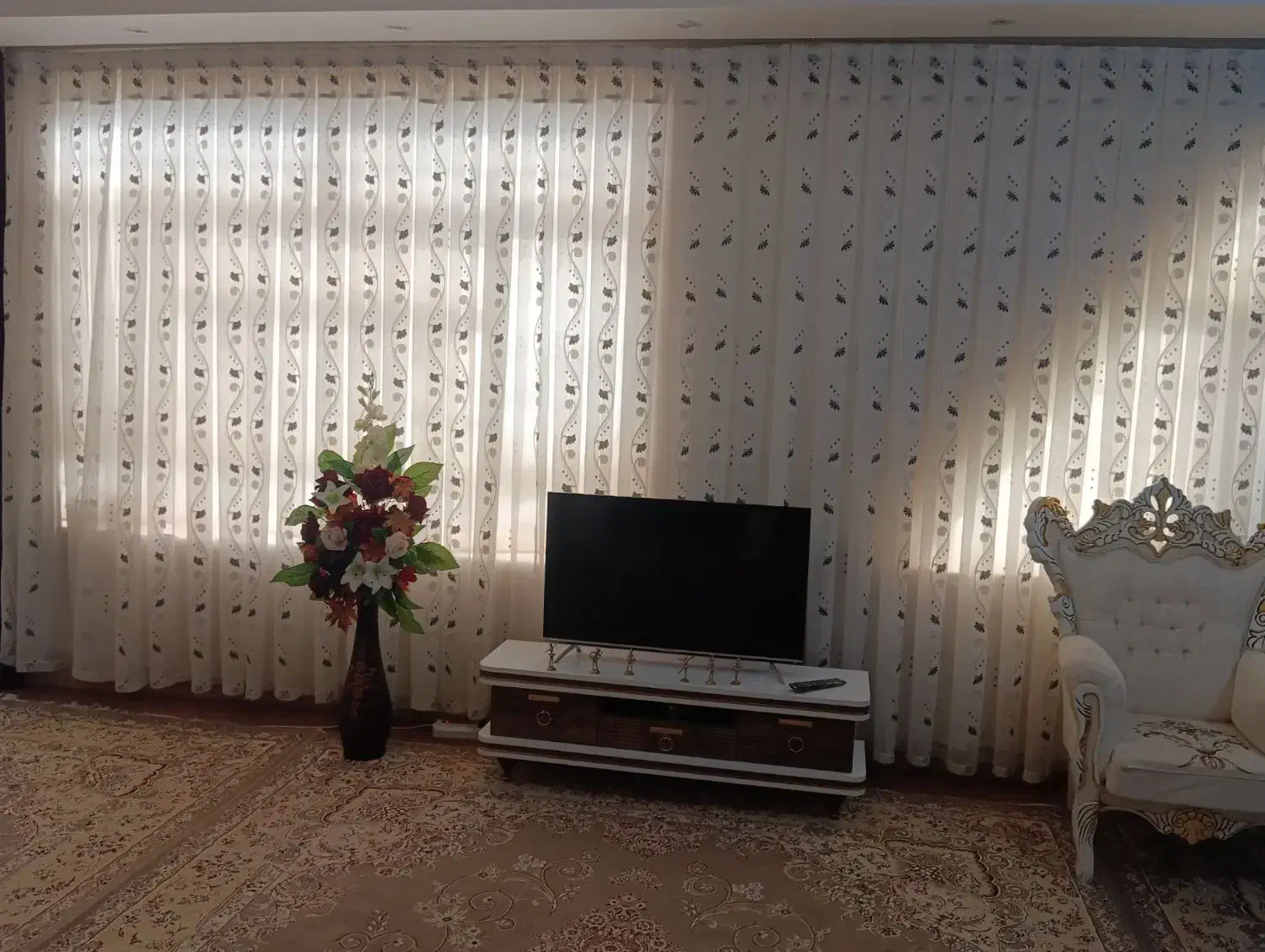 پرده تور سفید|پرده، رانر، رومیزی|زاوه, |دیوار