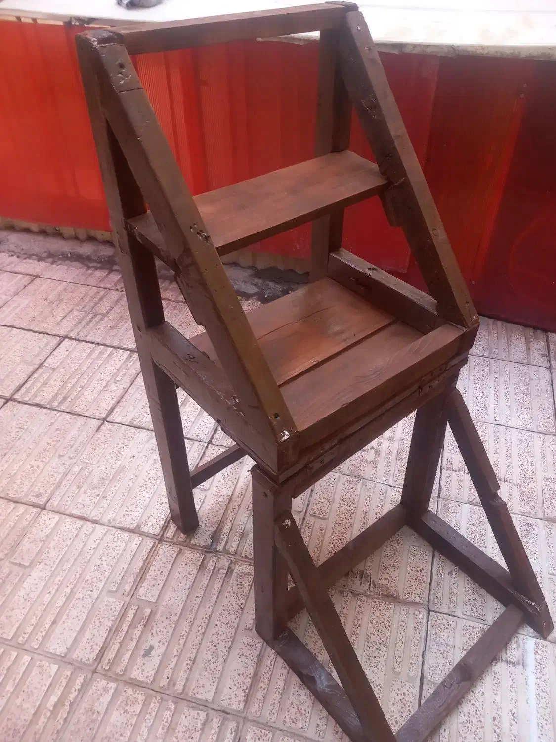 صندلی چوبی نردبان شو|صندلی و نیمکت|خوی, |دیوار