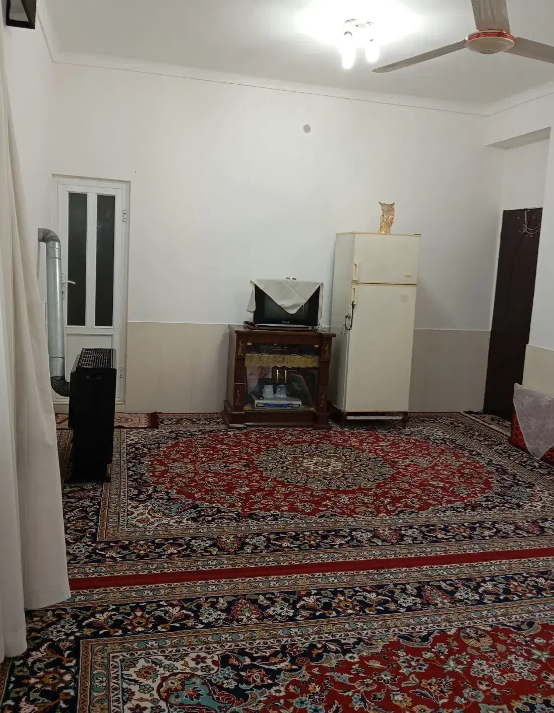 اجاره روزانه ۲۵ متری|اجارهٔ کوتاه‌مدت آپارتمان و سوئیت|طبس, |دیوار