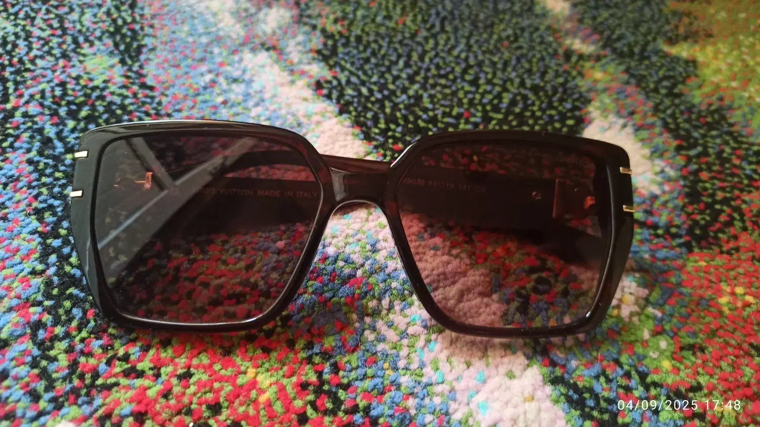 عینک آفتابی زنانه|زیورآلات و اکسسوری|اندیشه, اندیشه فاز ۱|دیوار