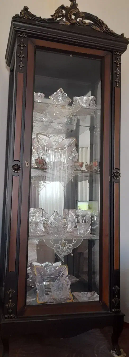 بوفه|بوفه، ویترین، کنسول|ساروق, |دیوار