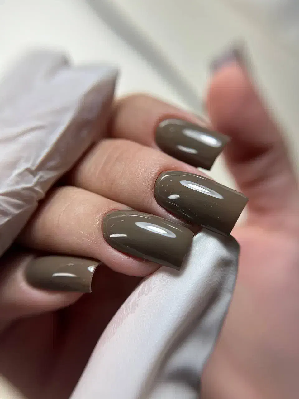 خدمات کاشت ناخن|خدمات آرایشگری و زیبایی|رشت, گلزاران|دیوار