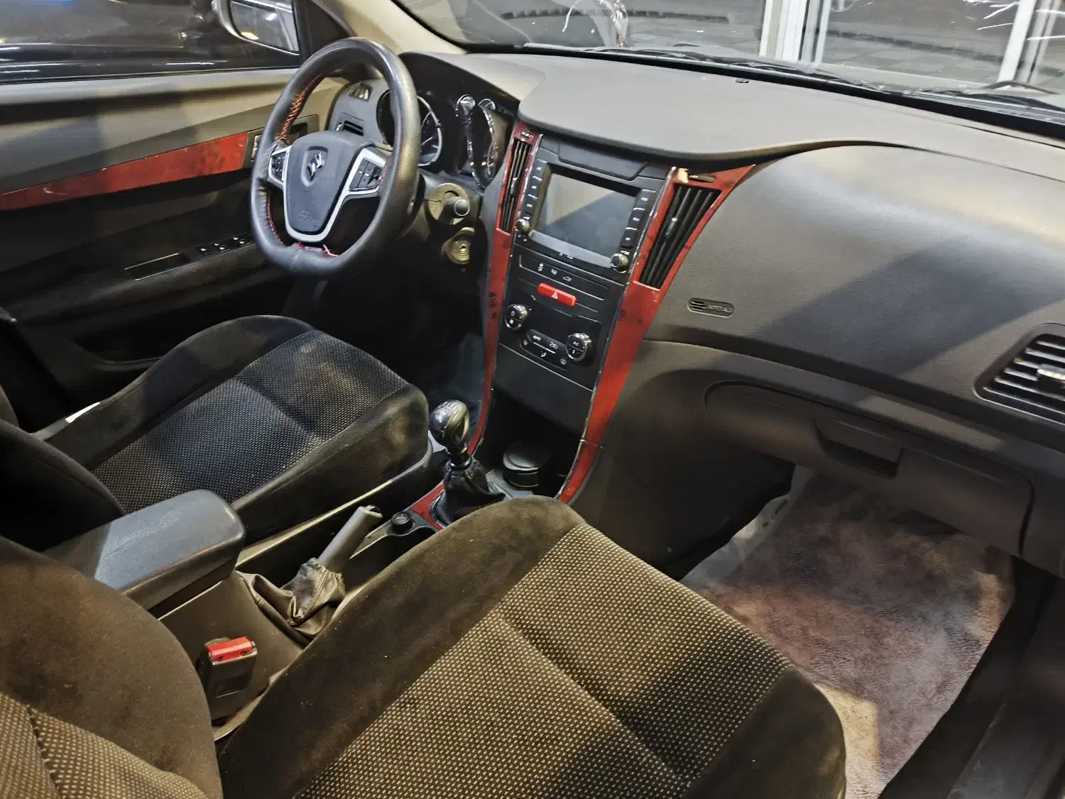 دنا ۶ دنده|خودرو سواری و وانت|مشهد, دانشجو|دیوار