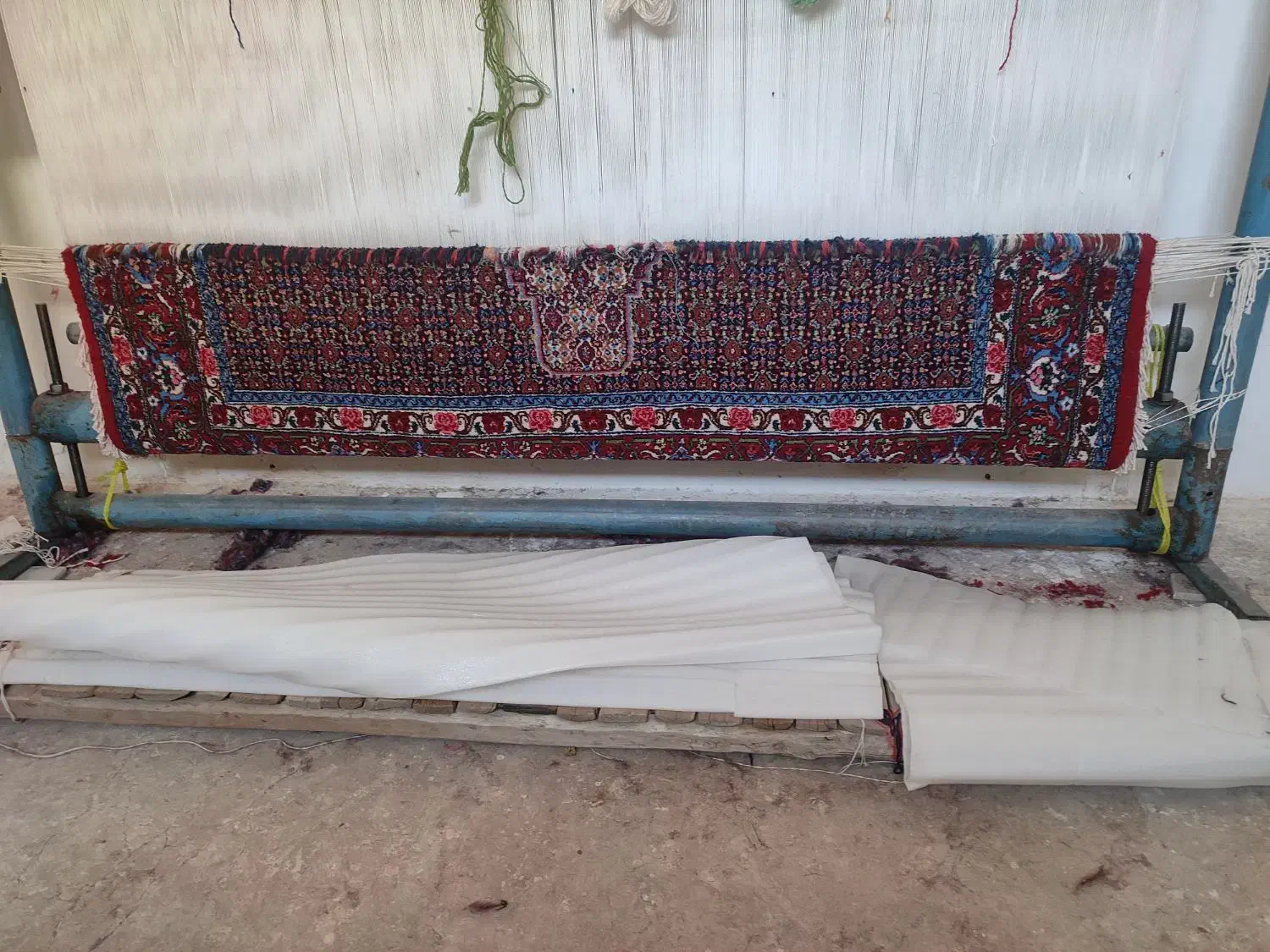 فرش دستباف نیمه کاره|فرش|سنندج, |دیوار