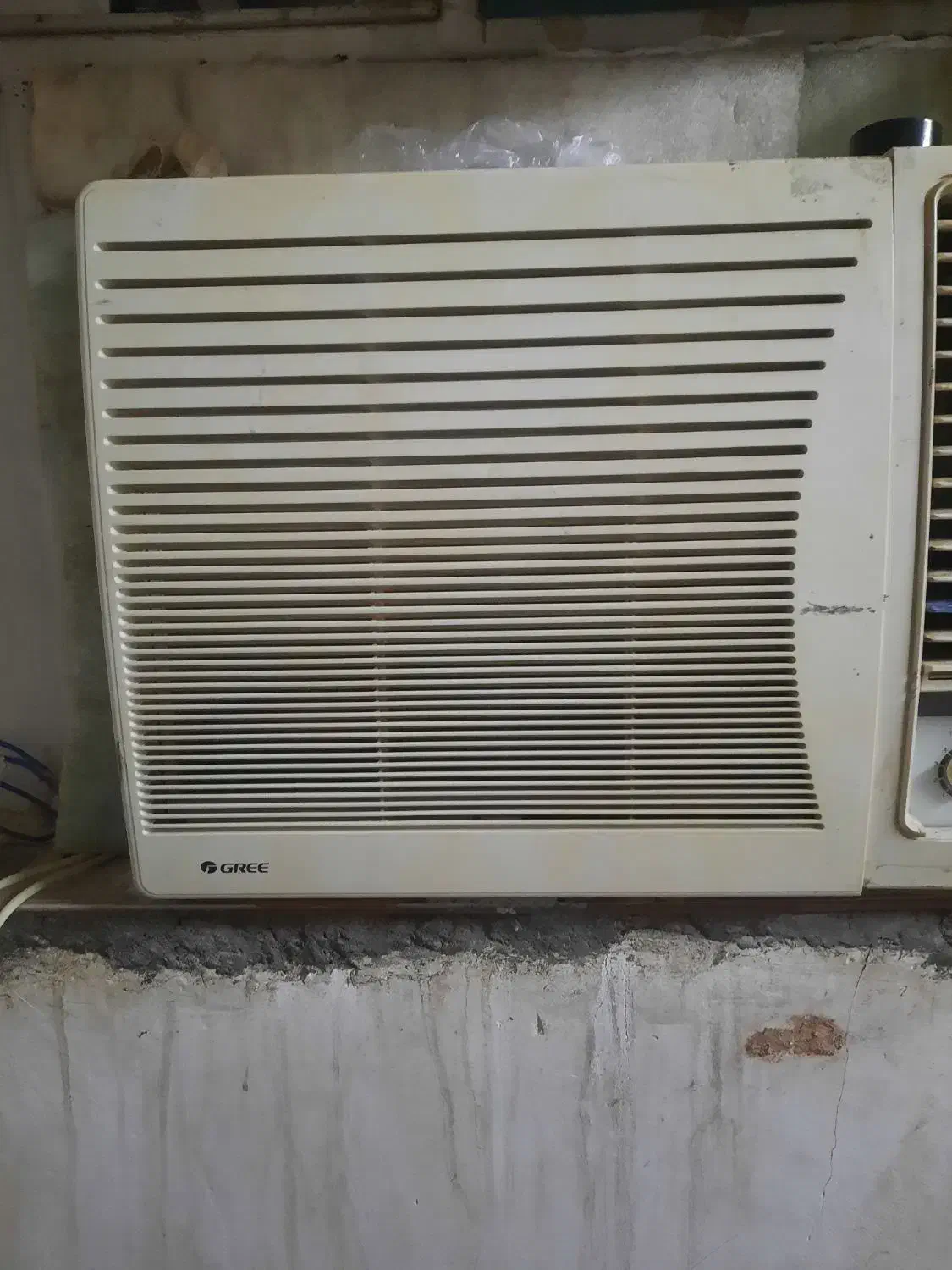 کولرگازی ۲سال کارکرده|کولر گازی و فن‌کوئل|رودان, |دیوار