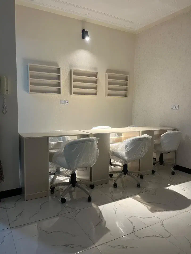 فروش میز ناخن|آرایشگاه و سالن‌های زیبایی|شیراز, بعثت|دیوار