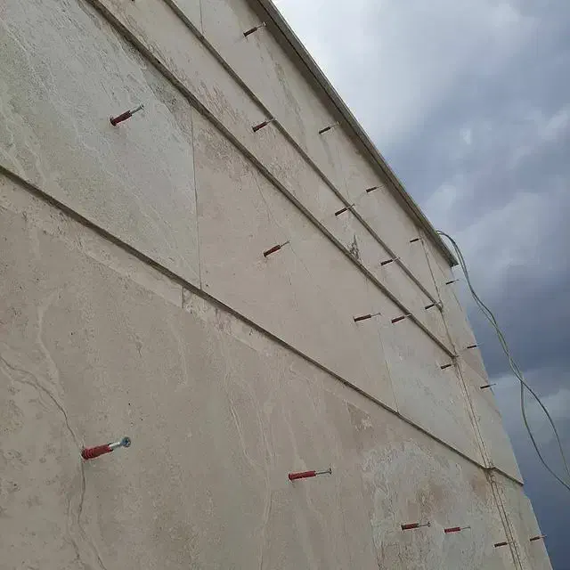 تعمیرات نما بدون داربست پیچ رولپلاک، نصب سنگ و..|خدمات پیشه و مهارت|قزوین, |دیوار