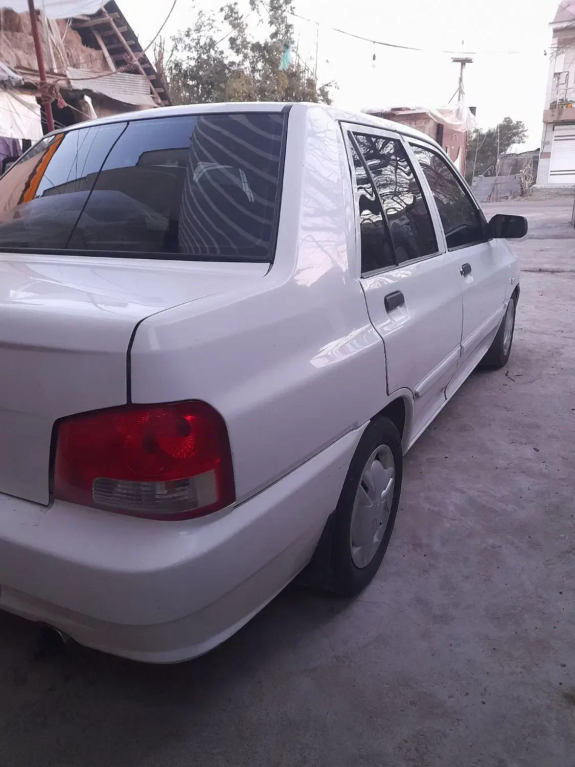 ۱۳۲ ۹۶|خودرو سواری و وانت|رشت, حاجی آباد|دیوار