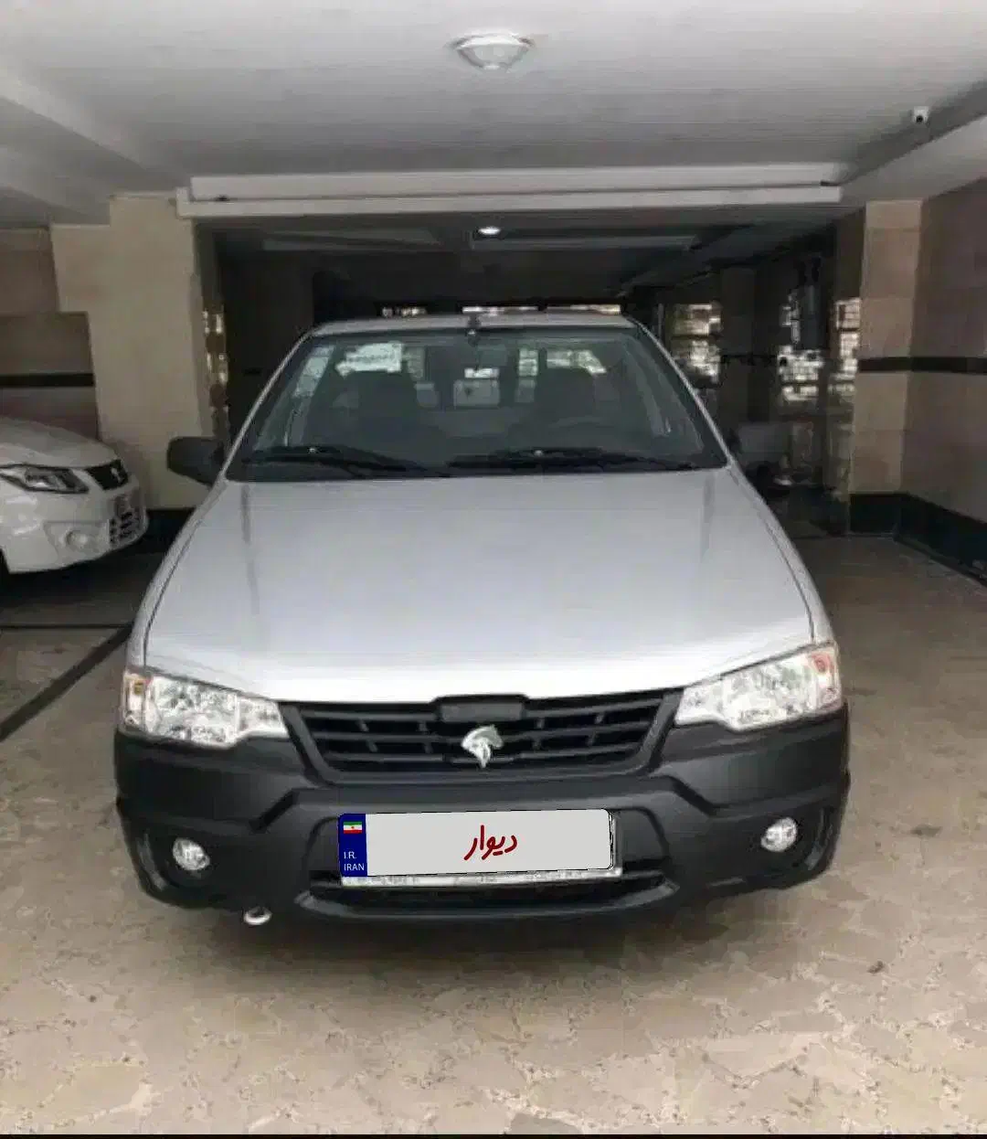 آریسان ۲ نقره ای متالیک ۱۴۰۴|خودرو سواری و وانت|تهران, امامت|دیوار