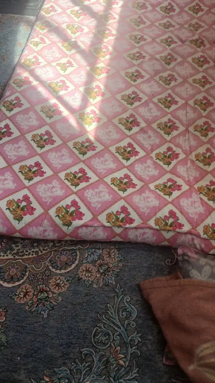 تشک تمیزوسالم|تشک تختخواب|شهرضا, |دیوار