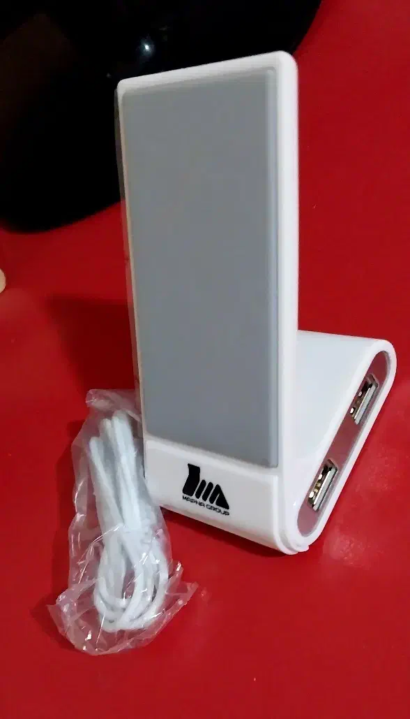 نگهدارنده غیر لغزش موبایل با هاب شارژر 4 پورت USB|لوازم جانبی موبایل و تبلت|کرج, اصفهانی‌ها|دیوار