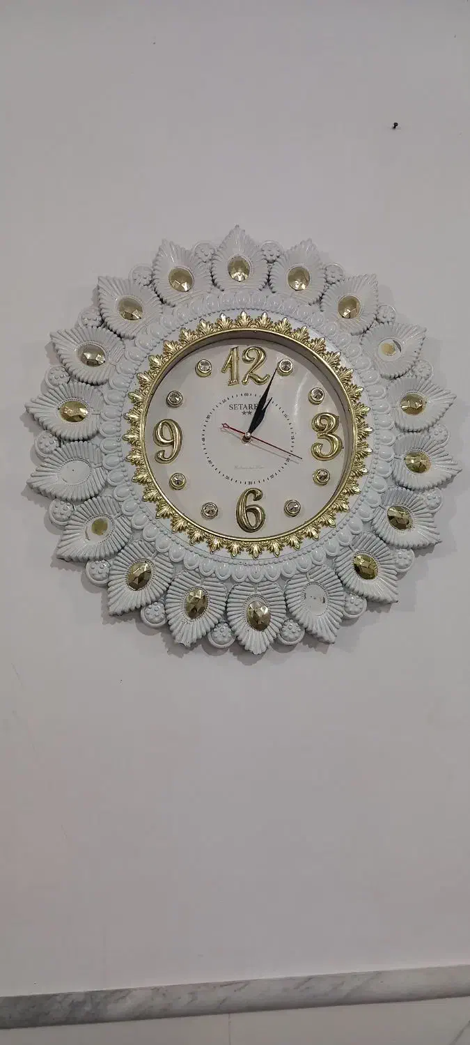 ساعت دیواری|ساعت دیواری و تزئینی|میان ولایت, |دیوار