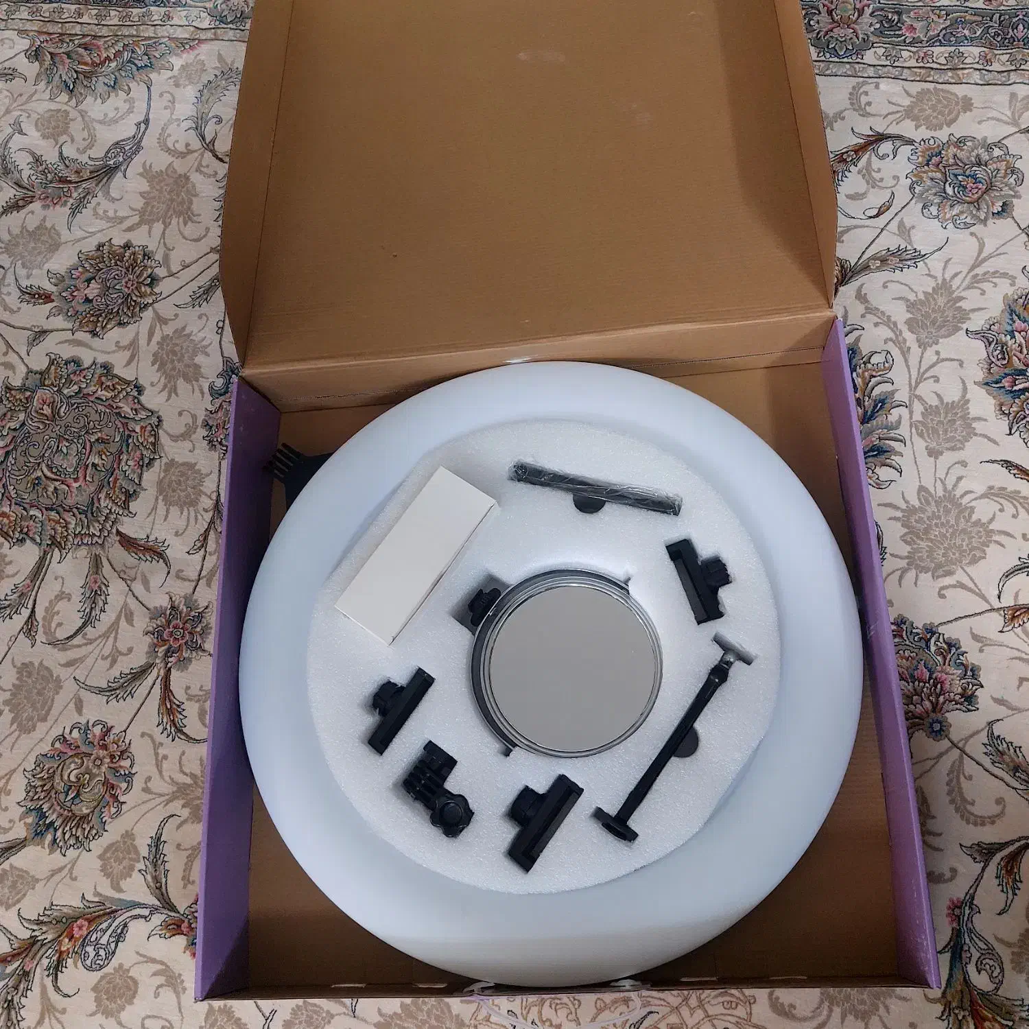 رینگ لایت حرفه ای قطر ۵۰ به همراه پایه|لوازم جانبی موبایل و تبلت|اصفهان, الهیه|دیوار