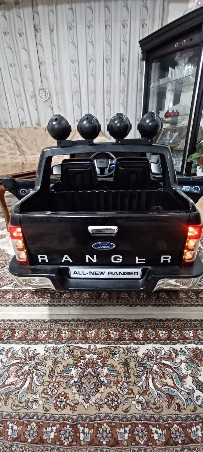 ماشین شارژی شاسی بلند ۴ چرخ|اسباببازی بچه|کرج, حصارک پایین|دیوار