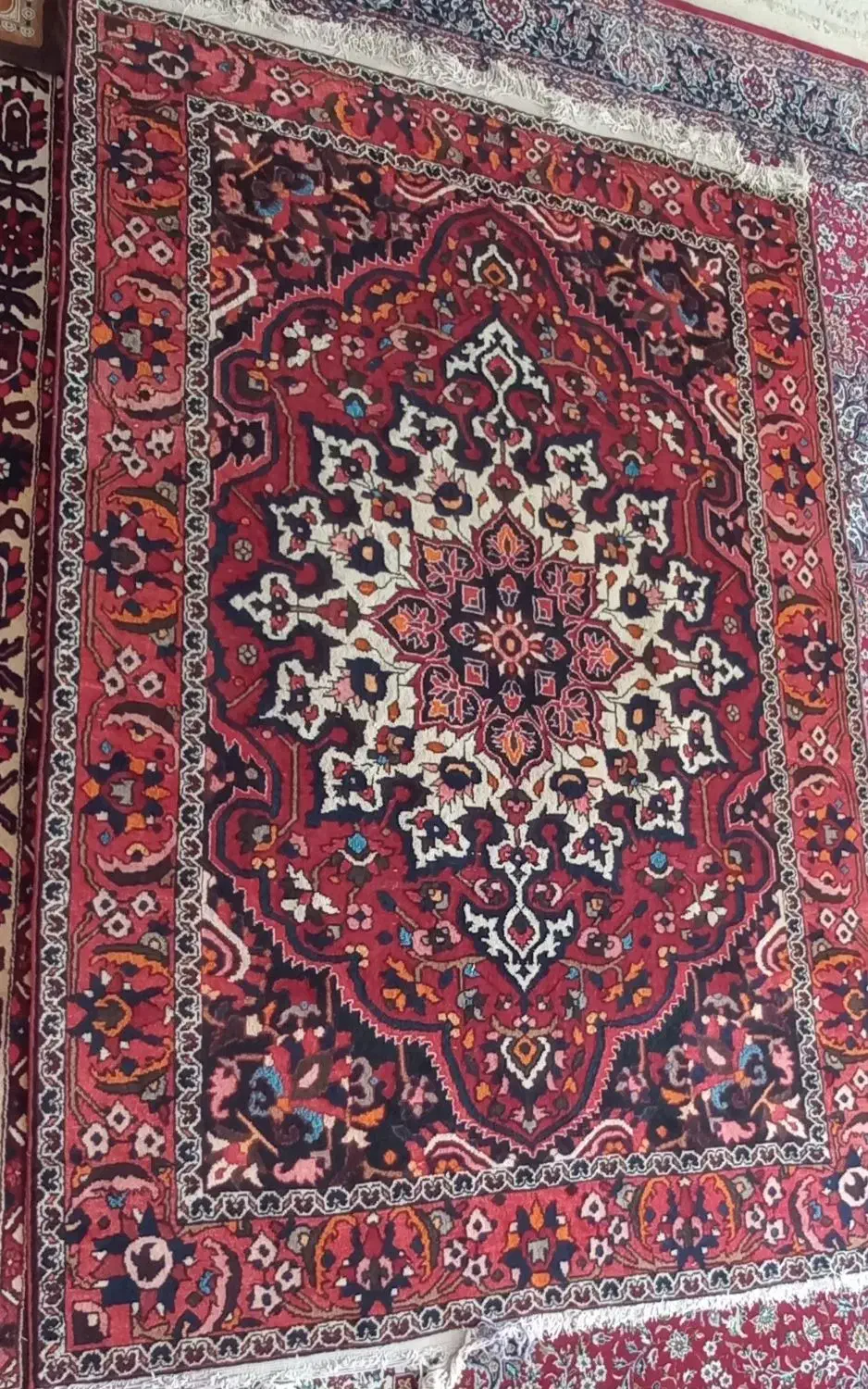 فرش دستبافت قدیمی|فرش|اصفهان, ارداجی|دیوار