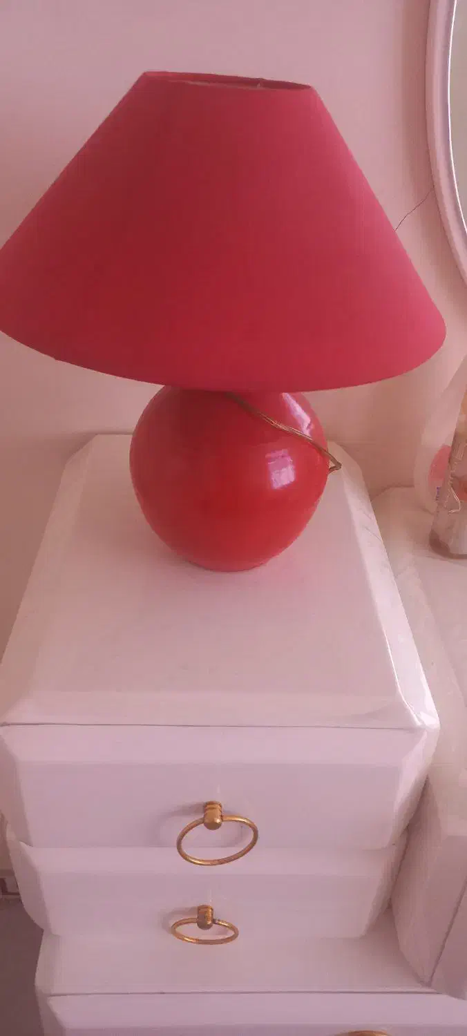 چراغ شب خواب|چراغ خواب و آباژور|قدس, شهرقدس|دیوار