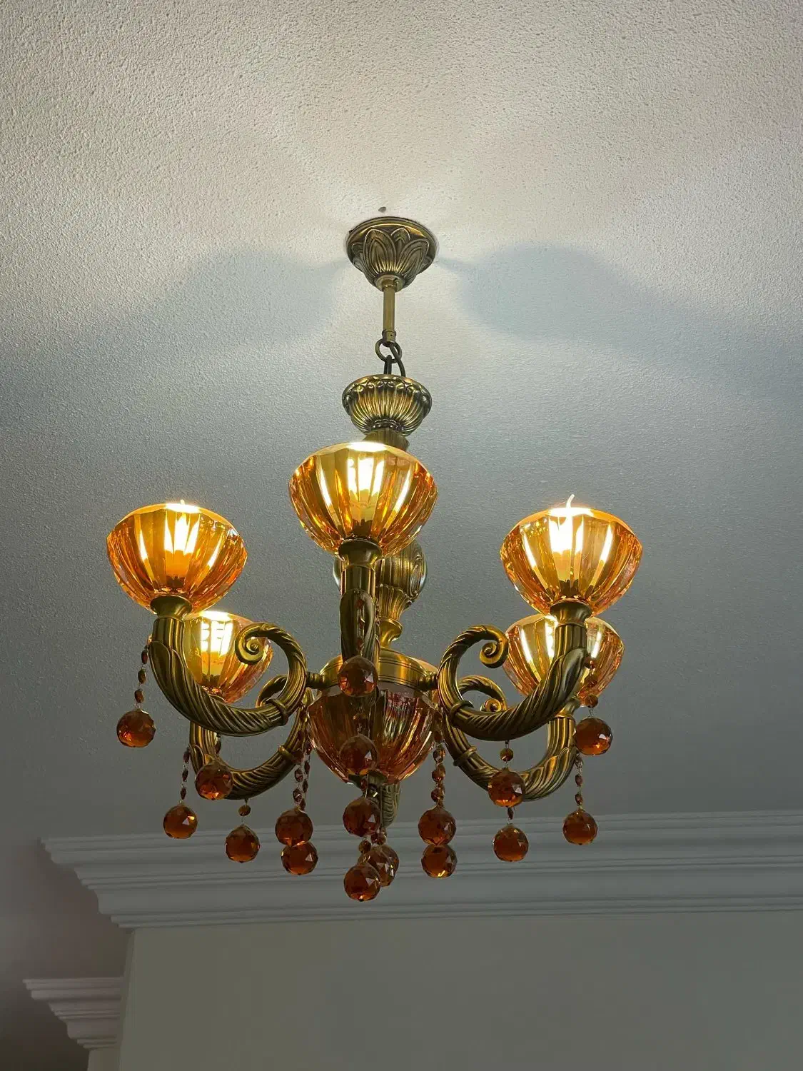 لوستر ۶ شاخه برنز کریستال چک|لوستر و چراغ آویز|ارومیه, |دیوار