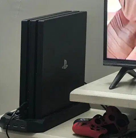 ps4 pro|کنسول، بازی ویدئویی و آنلاین|تهران, تهرانپارس شرقی|دیوار