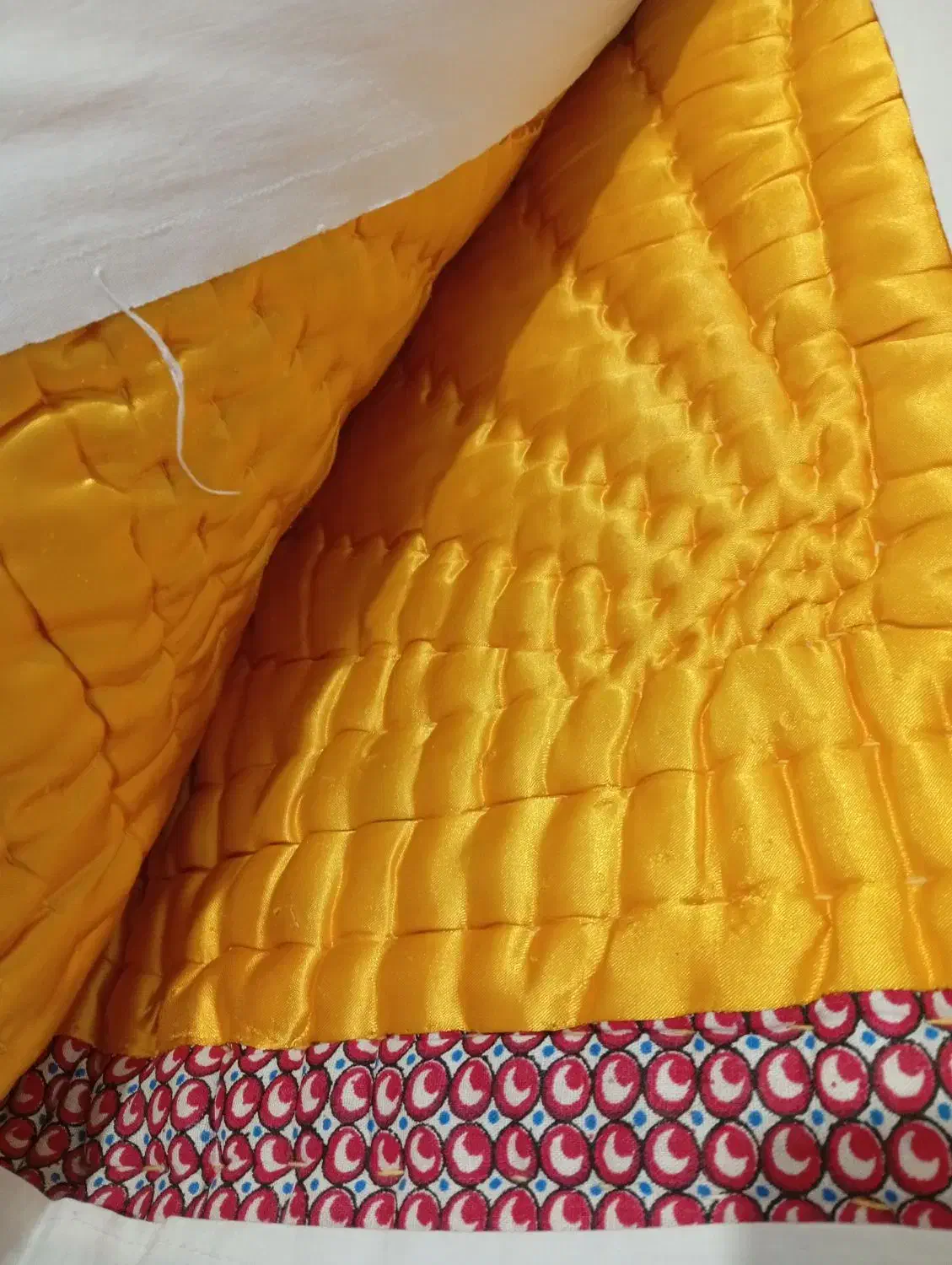 لحاف ساتن دوزی...|رختخواب، بالش، پتو|خرم‌آباد, |دیوار