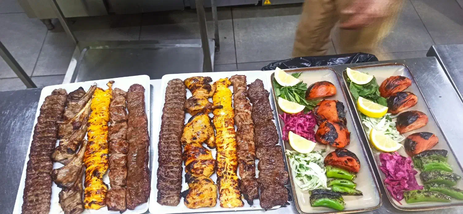 رستوران ،لژ خانوادگی سنتی باغذای خوشمزه(با۳۰٪تخفیف|خدمات پذیرایی، مراسم|بجنورد, |دیوار