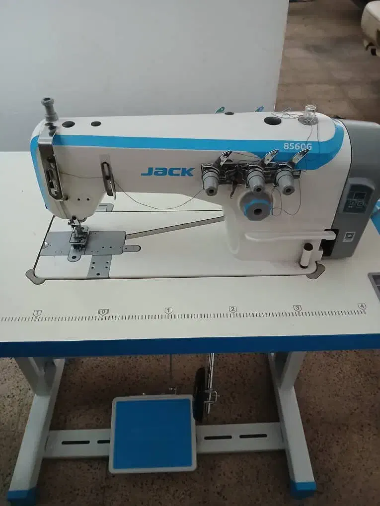 چرخ خیاطی سه سوزنه بدون غلتک|چرخ خیاطی و ریسندگی|تبریز, |دیوار