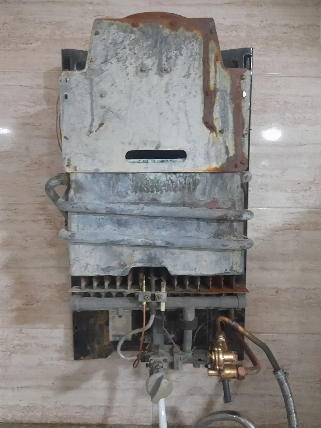 ابگرمکن دیواری ایران شرق|آبگرمکن، پکیج، شوفاژ|دزفول, |دیوار