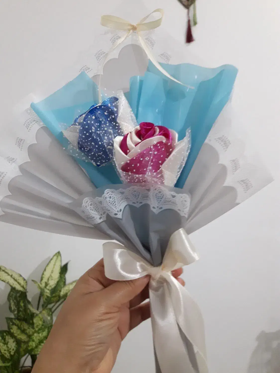 باکس گل ودسته گلای تکی و بزرگ|گل مصنوعی|رشت, حافظ آباد|دیوار