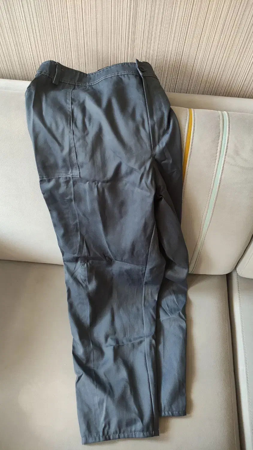 لباس کار|لباس|امیدیه, |دیوار