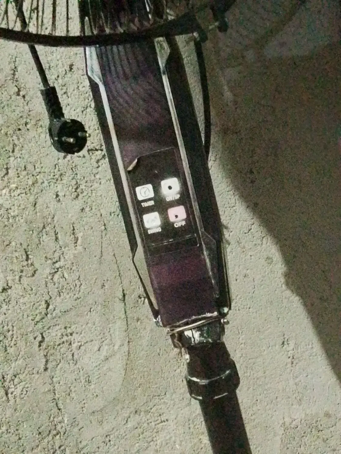 پنکه زمینی|پنکه و تصفیهکنندهٔ هوا|زاهدان, |دیوار