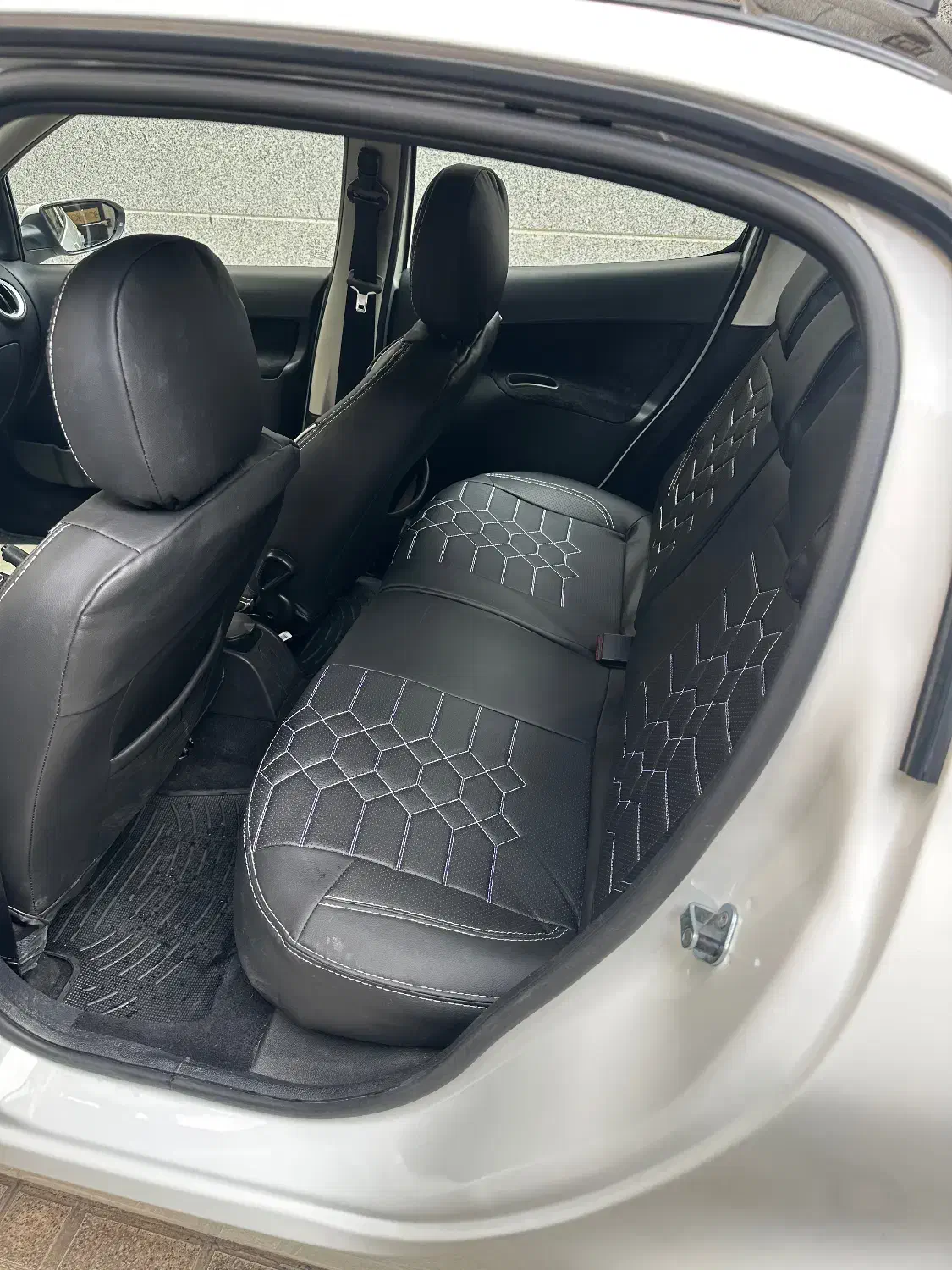 روکش صندلی رانایی نو|قطعات یدکی و لوازم جانبی|تهران, جابری|دیوار