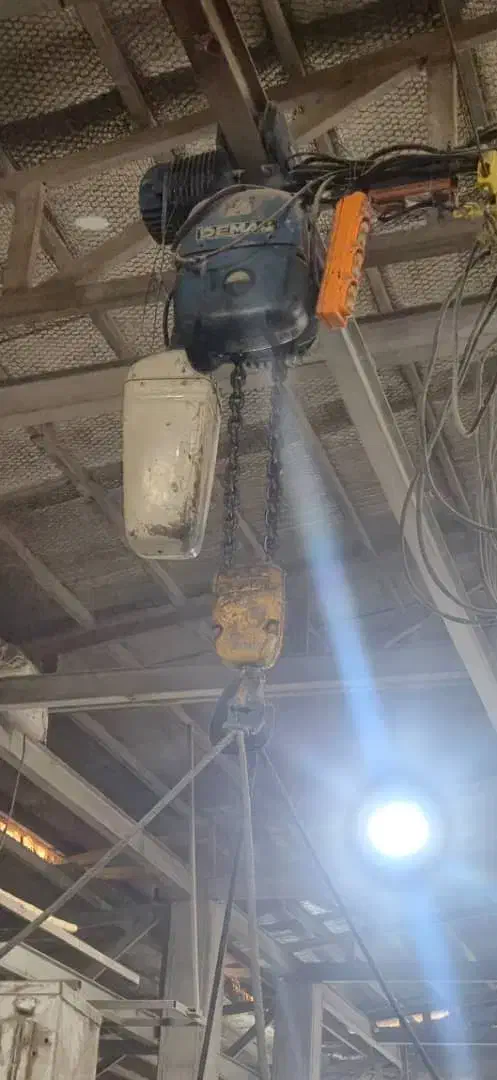 چرثقیل ۲تن دماگ آلمان|ماشین‌آلات صنعتی|آستانه اشرفیه, |دیوار