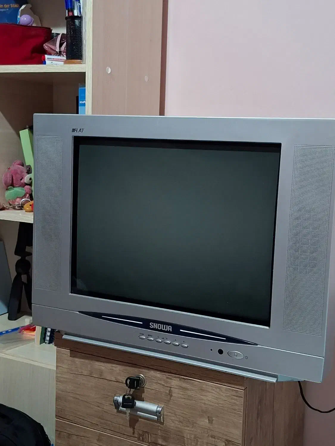 تلویزیون اسنوا کاملا سالم|تلویزیون و پروژکتور|شهریار, دهشاد بالا|دیوار