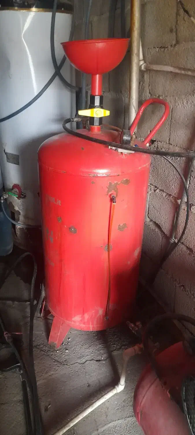 فروش لوازم کارواش تک فازه وواگذاری کارواش|فروشگاه و مغازه|مرند, |دیوار