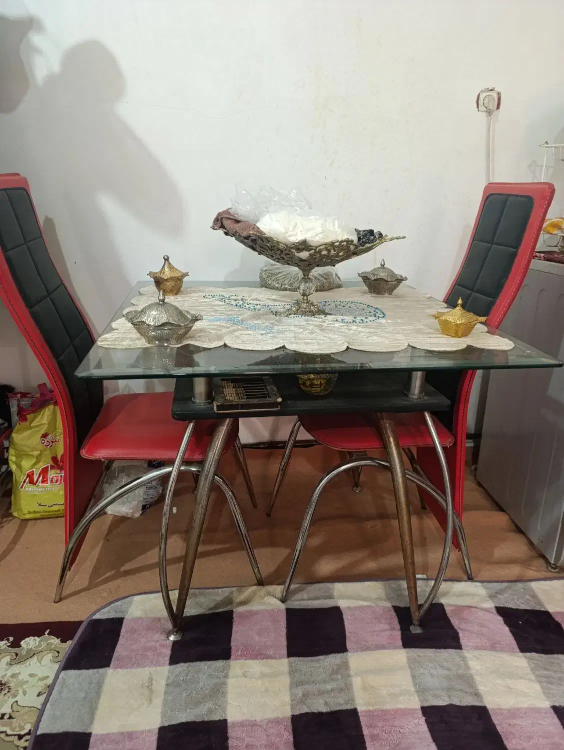 میز غذاخوری چهارنفری|میز و صندلی غذاخوری|پارسآباد, |دیوار