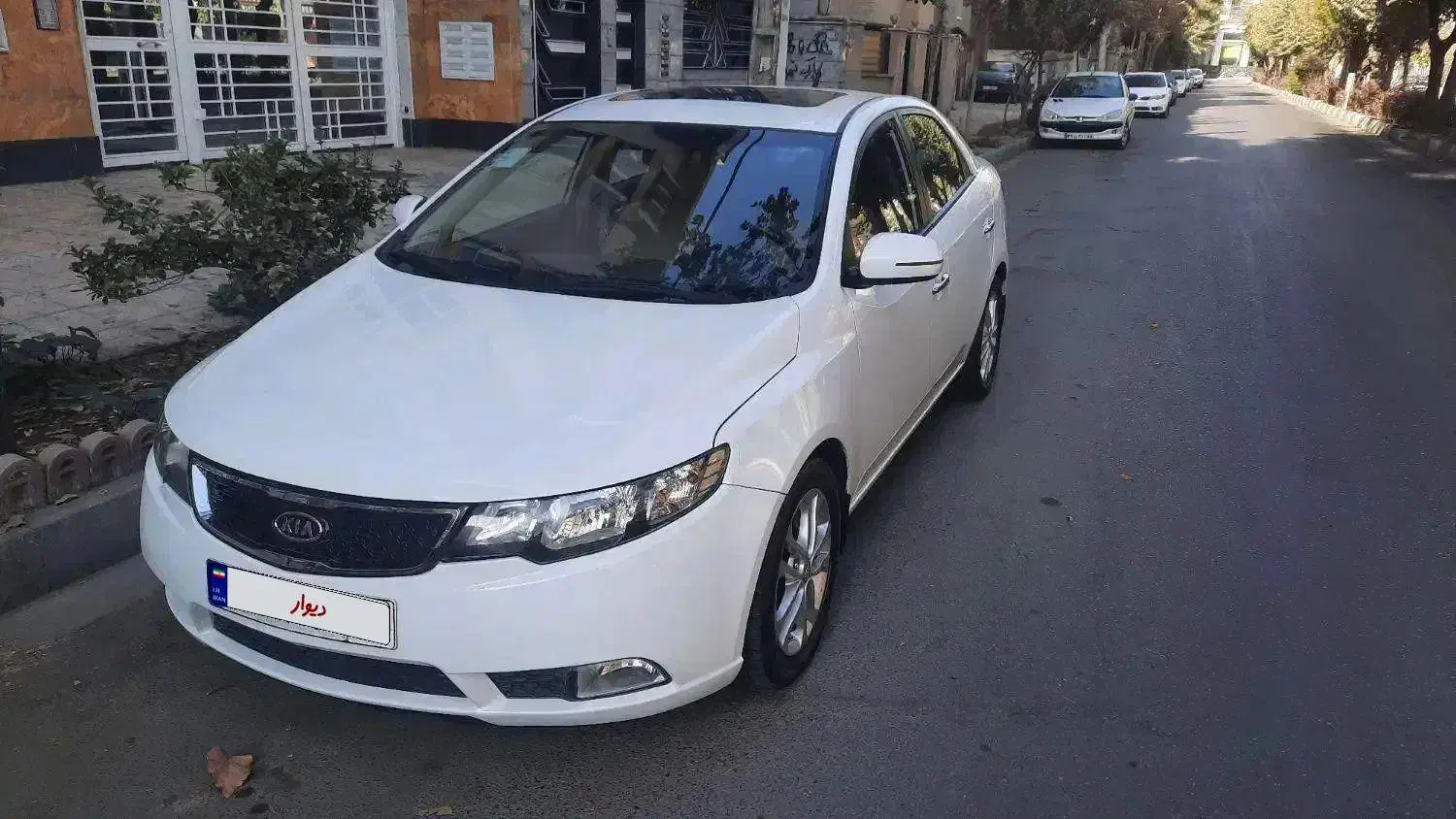 سراتو ۲۰۰۰ آپشنال اتومات ۹۶ کارکرد کم (۷۹ هزار)|خودرو سواری و وانت|کرج, فاز ۳ گوهردشت|دیوار