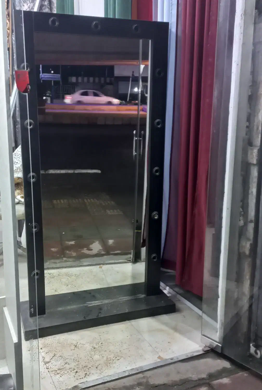 اینه قدی|آینه|رشت, باهنر|دیوار