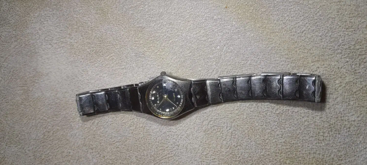 ساعت ژاپنی|ساعت|نیشابور, شهرک فرهنگیان|دیوار