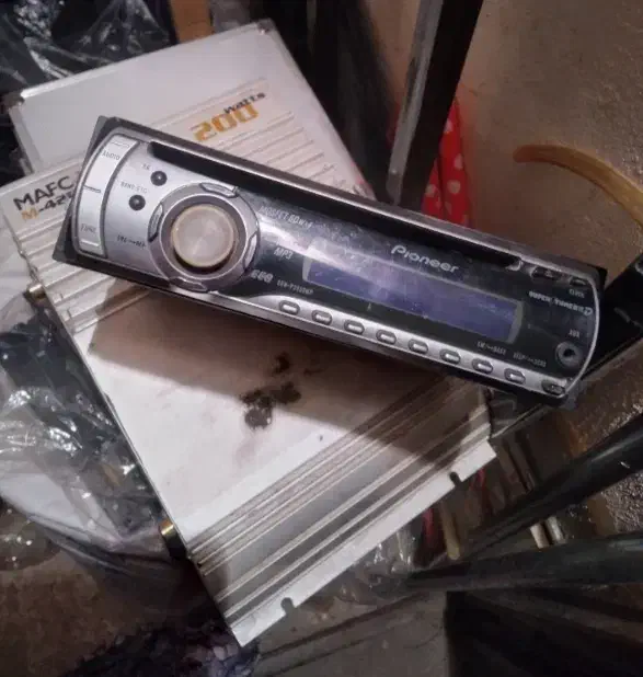 ضبط|صوتی و تصویری|کنگاور, |دیوار