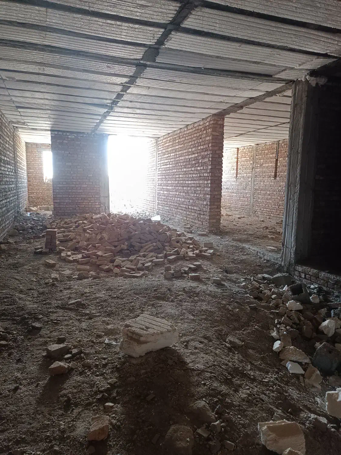 منزل فروشی مسکن جدید|فروش خانه و ویلا|میرجاوه, |دیوار