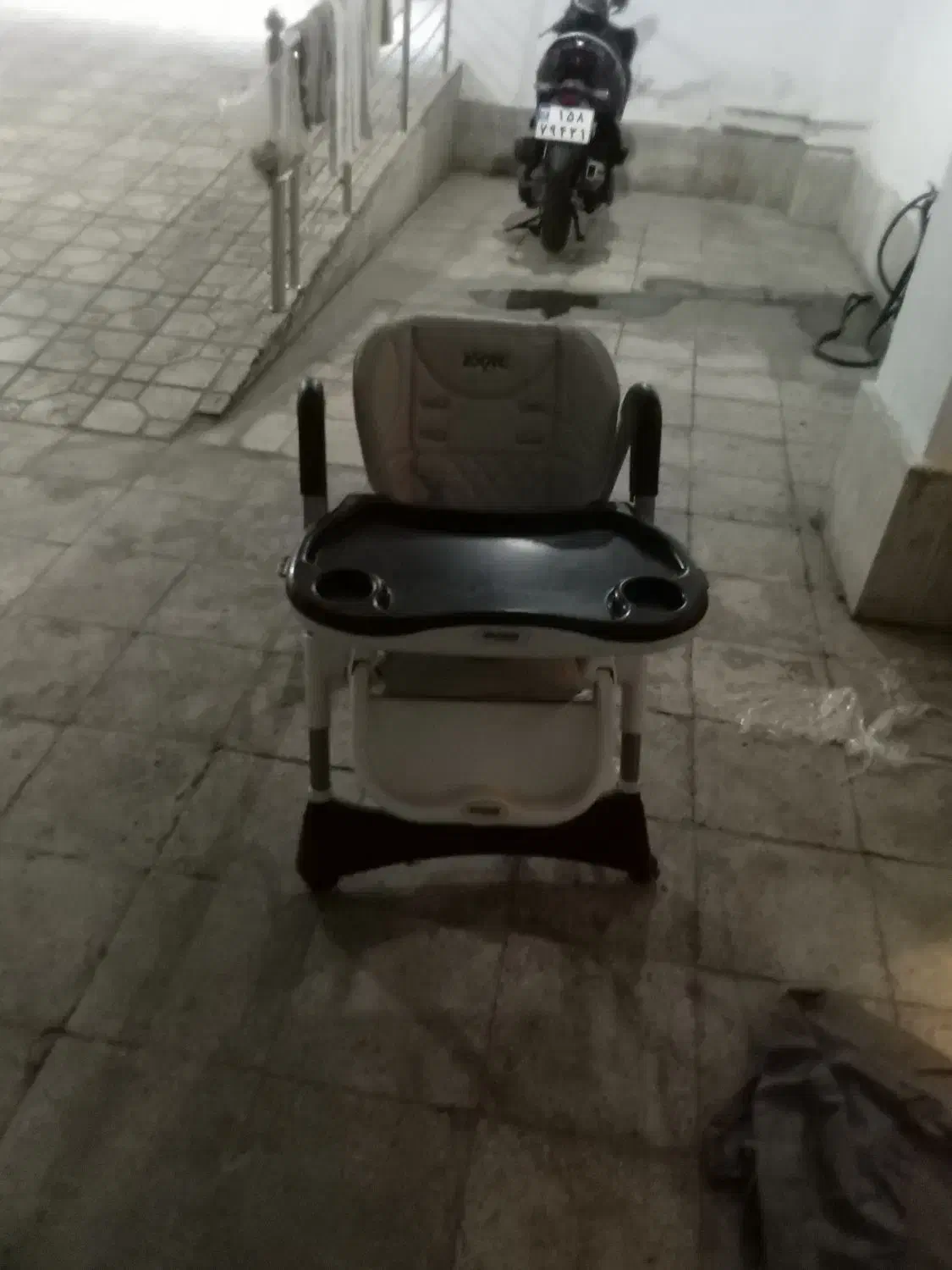 صندلی غذای کودک برندVELLDON.|تخت و صندلی بچه|ری, ولی آباد|دیوار