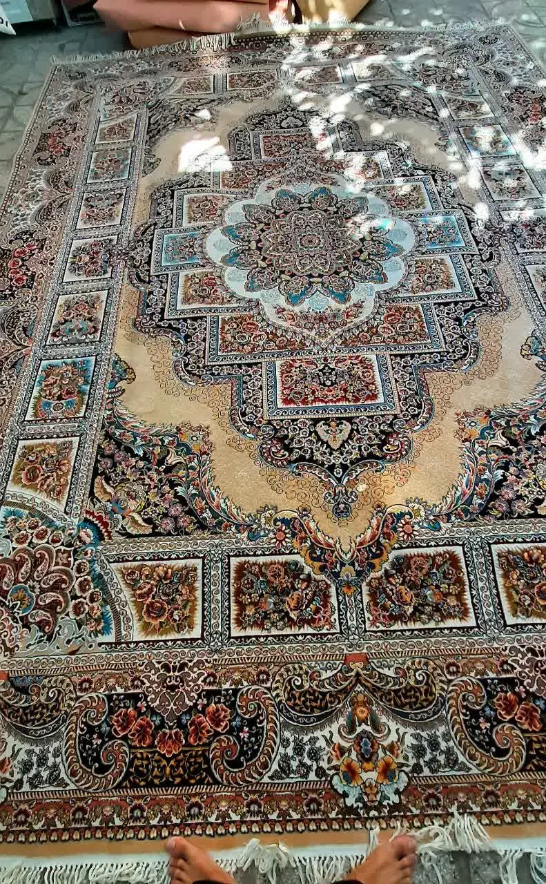 2تا6و1عدد12اصل بشرط مارک صوفیابهترین برند، 700شونه|فرش|سنقر, |دیوار