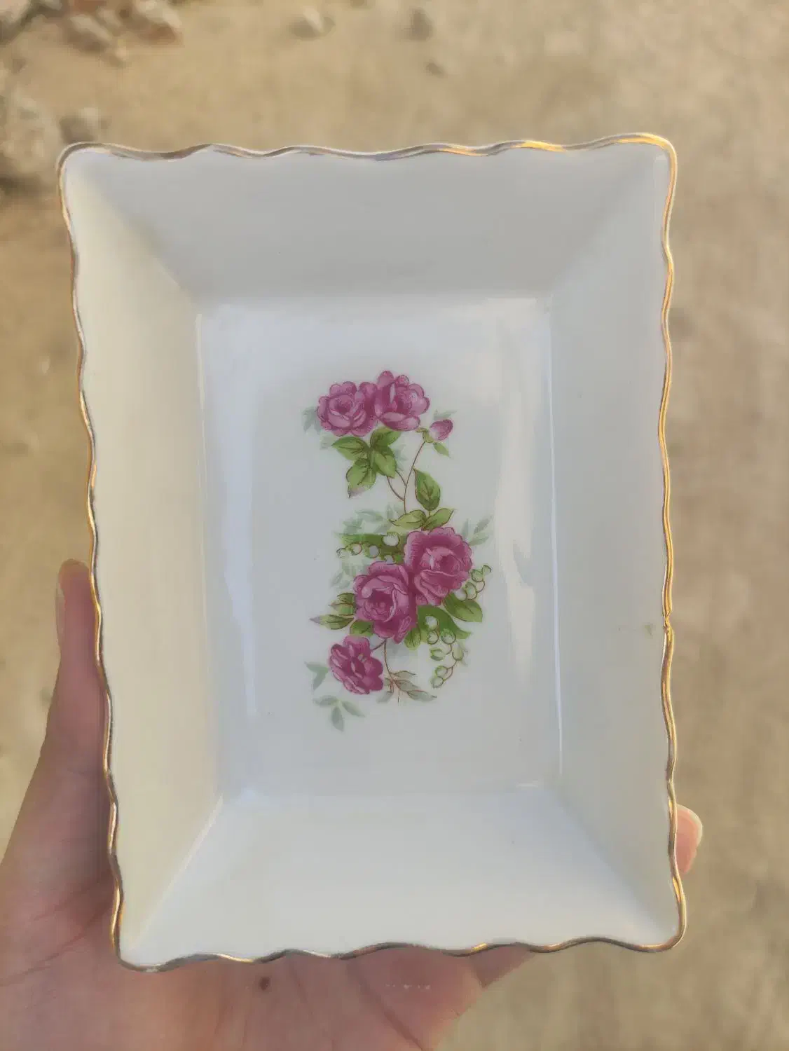 حراج چینی گل سرخی|حراج|اصفهان, سودان|دیوار