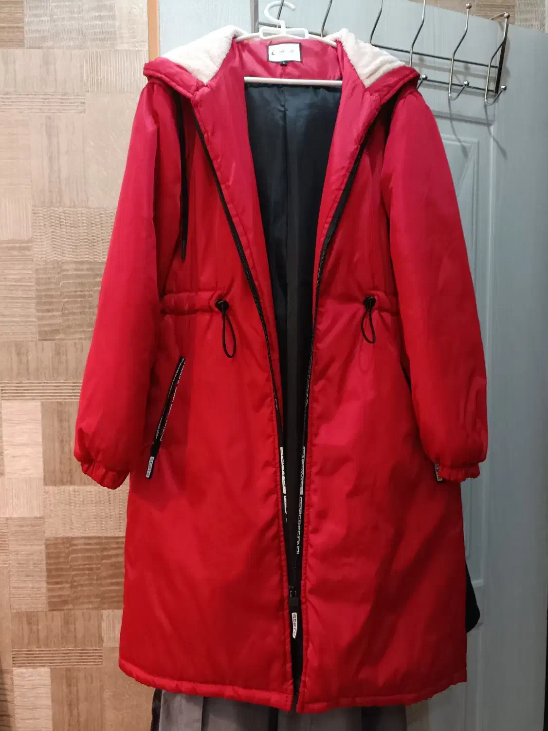 کاپشن زنانه کلاهدار تا سایز ۴۶|لباس|رشت, دروازه لاکان|دیوار